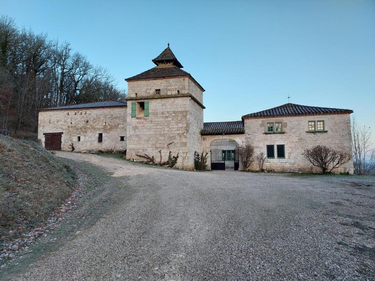 Hotel Manoir Le Moulinal47 - Vue Panoramique Courbiac Esterno foto