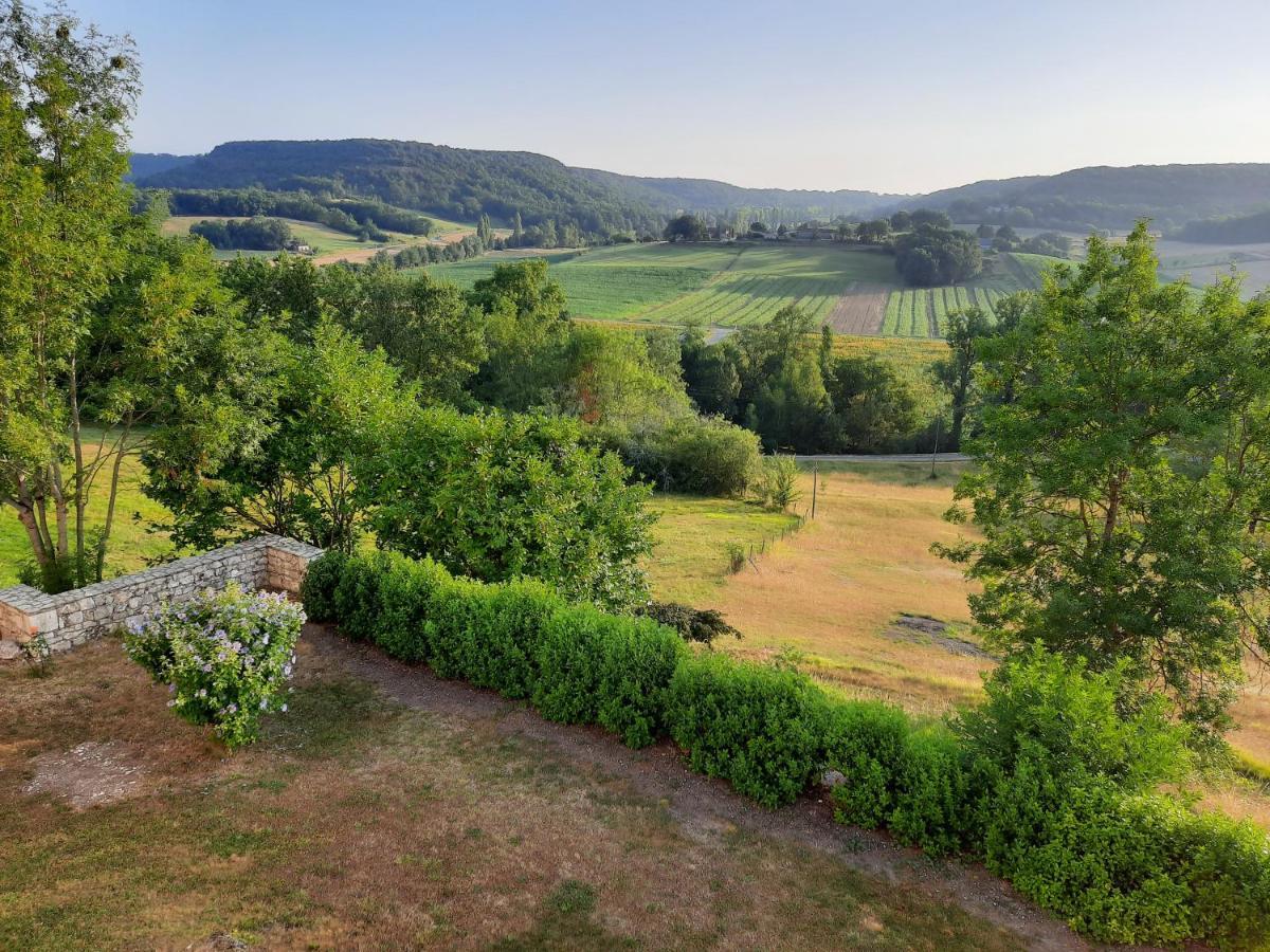 Hotel Manoir Le Moulinal47 - Vue Panoramique Courbiac Esterno foto